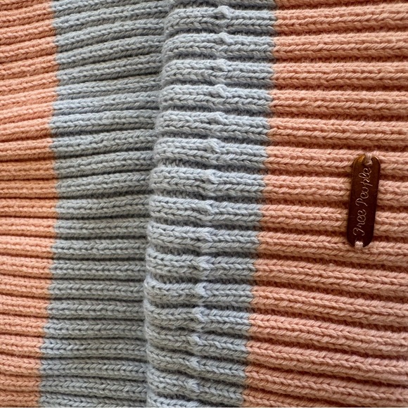 Free People Womens Beanie Striped Hat - Picture 2 of 2
